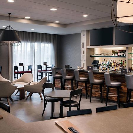 Courtyard By Marriott Pullman Exterior foto